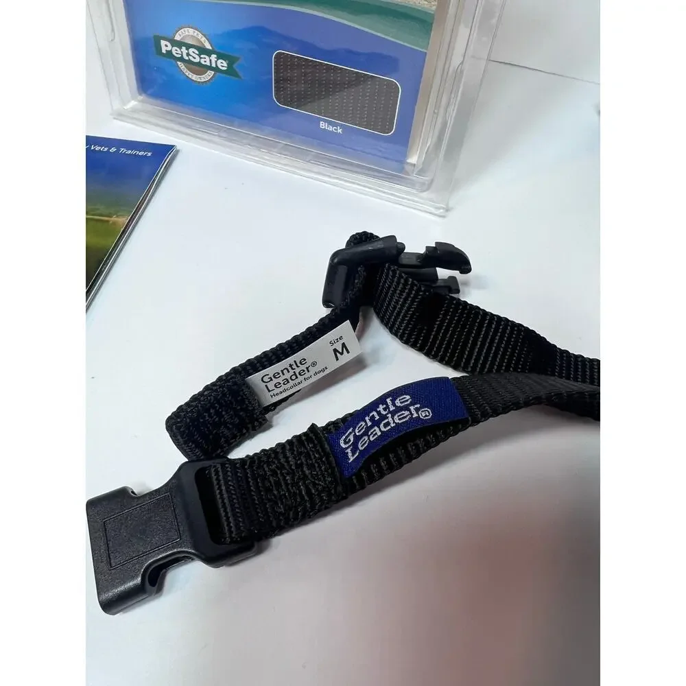 PetSafe Gentle Leader Headcollar Medium 25-60 lbs Black Headcollar - NEW